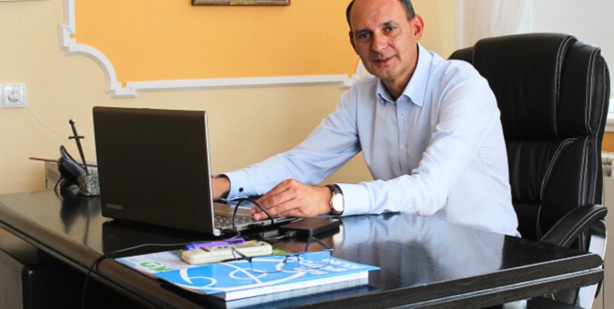 Burmistrz Ponieca zdecydował. Taniej dla "swoich", drożej dla reszty. Chodzi o...