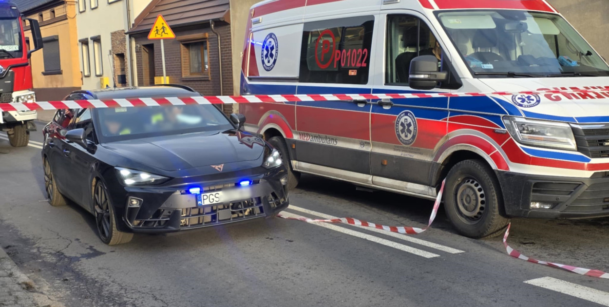 Policyjna Cupra długo nie pojeździła. Wkrótce wróci z naprawy. Wiemy co...