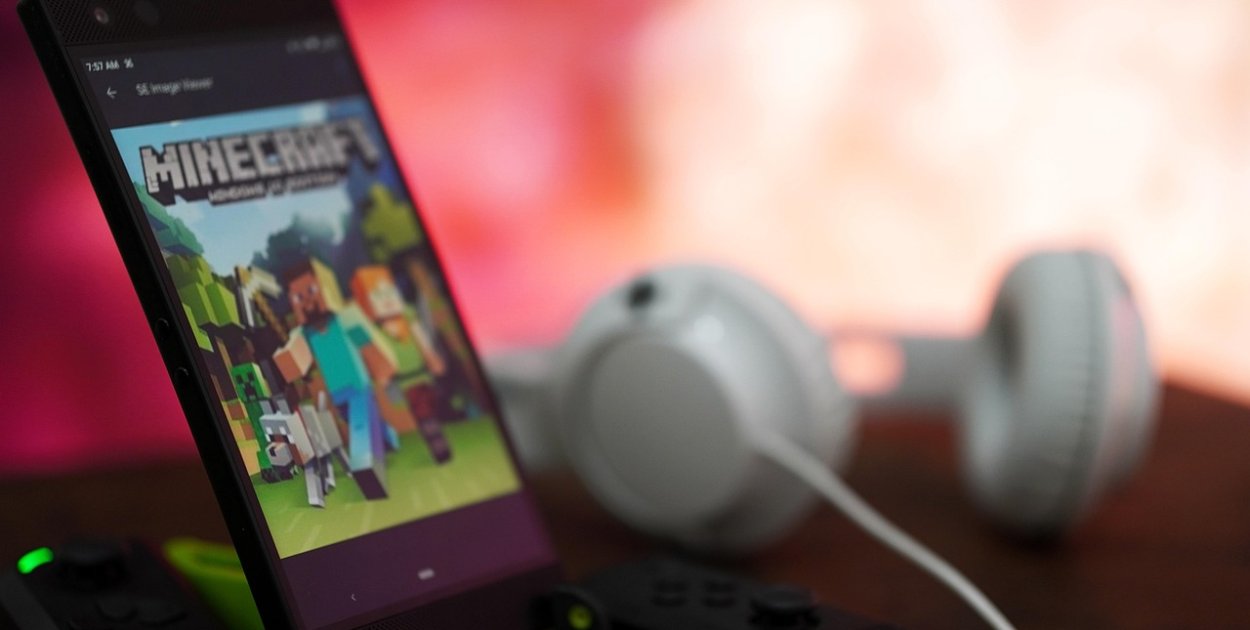 Dlaczego niektórzy gracze nie wydają waluty Minecraft przez tygodnie