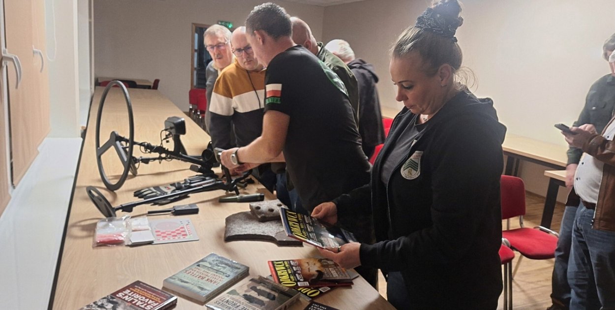 Pasja i współpraca pomogły rozwiązać lokalną zagadkę. To nie był czołg!