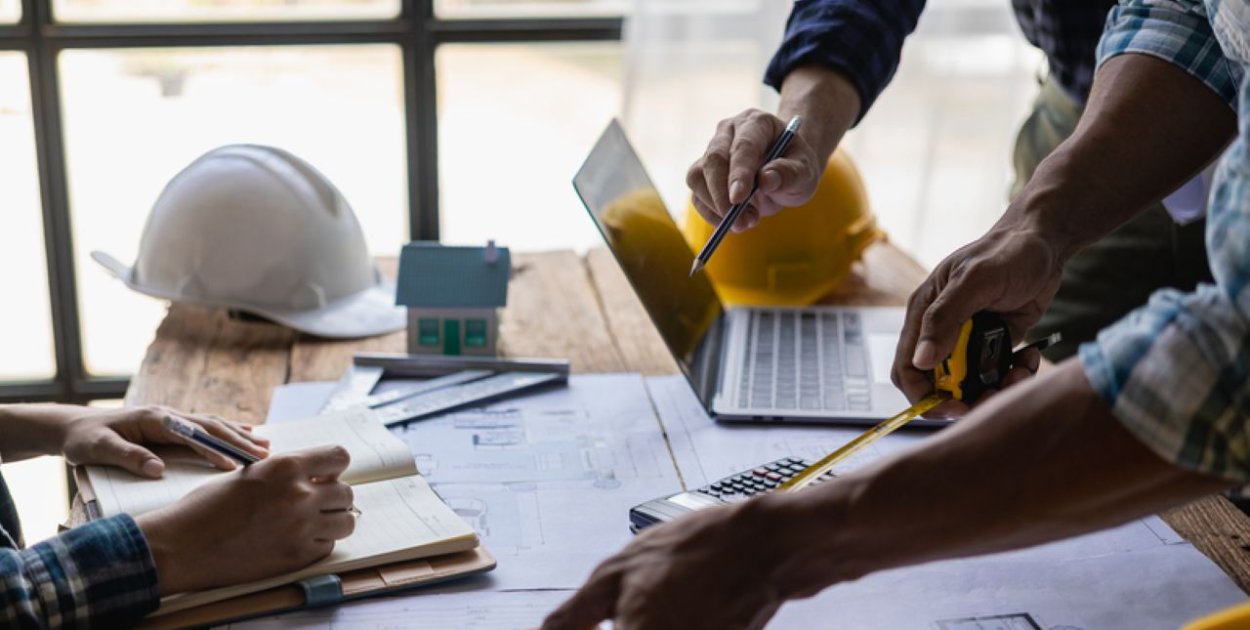 Jak sobie radzić z trudnymi klientami?