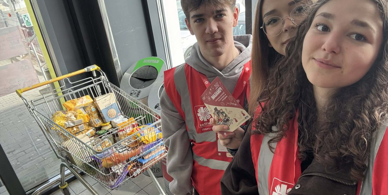 Do pomagania trzeba mieć serce. Uczniowie z Grabonogu zawsze gotowi...