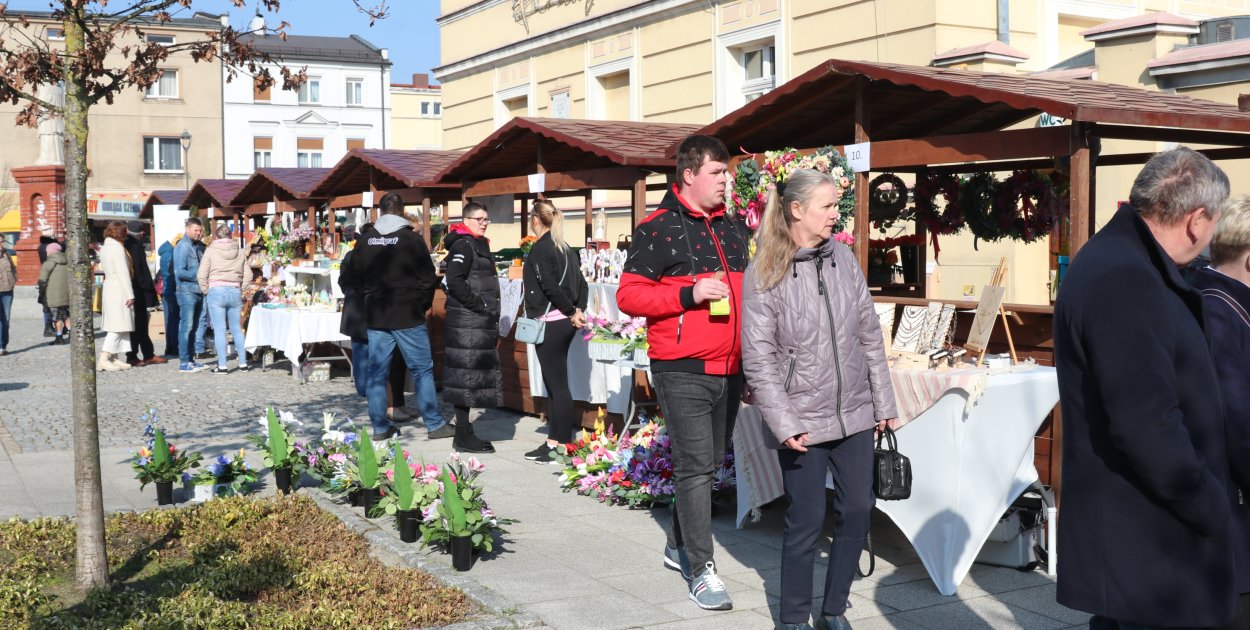 Od ozdób po lokalne smaki. Na jarmarku każdy mógł znaleźć coś dla siebie