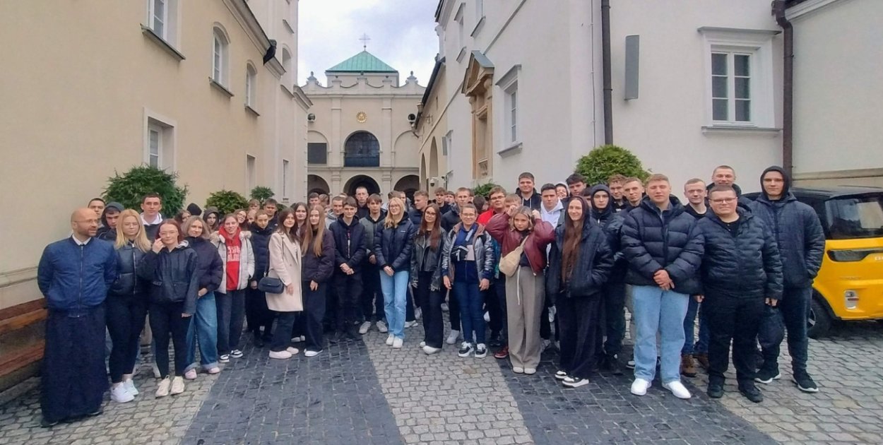 Przed maturą pojechali szukać odpowiedzi. Była modlitwa, refleksja i chwila...