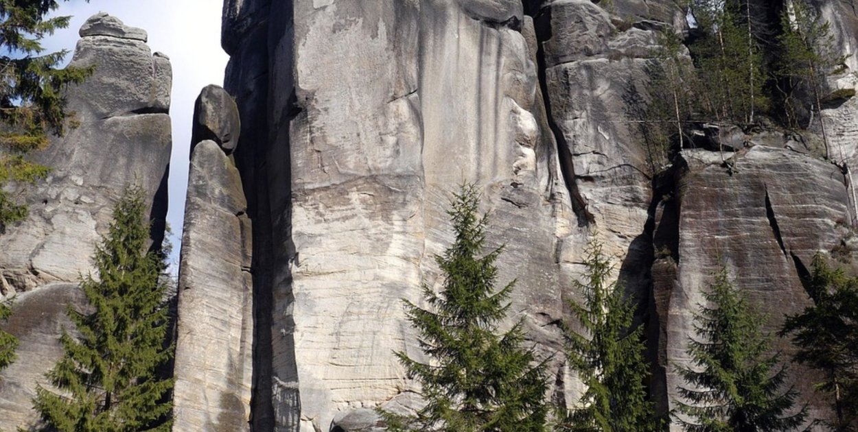 Skalne miasto w Czechach – co zobaczyć?