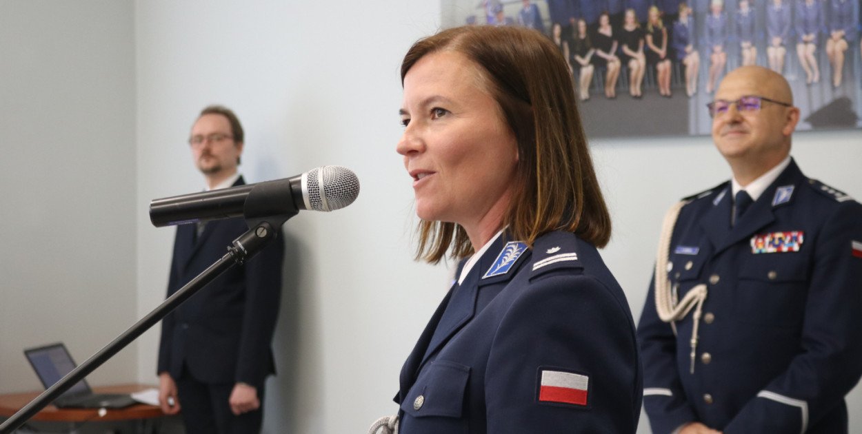 Policjanci na L4, komendantka odwołana. Trzęsienie ziemi w KPP Śrem
