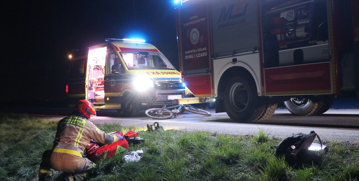 Nieprzytomny mężczyzna leżał w rowie. Sprawca uciekł z miejsca wypadku?